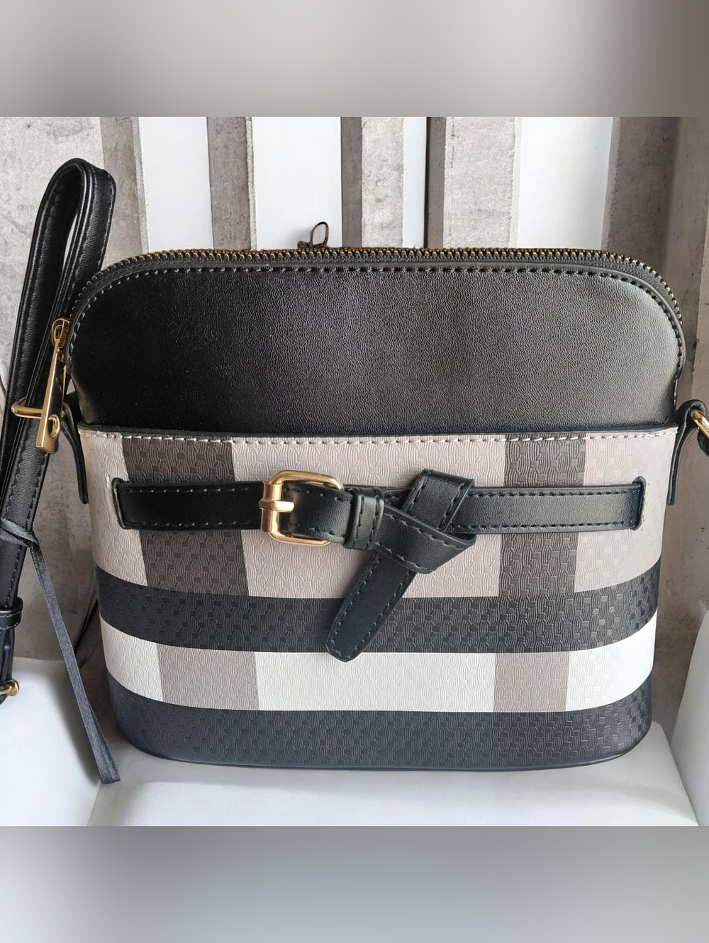 Deluxity LosAngeles Crossbody Bag